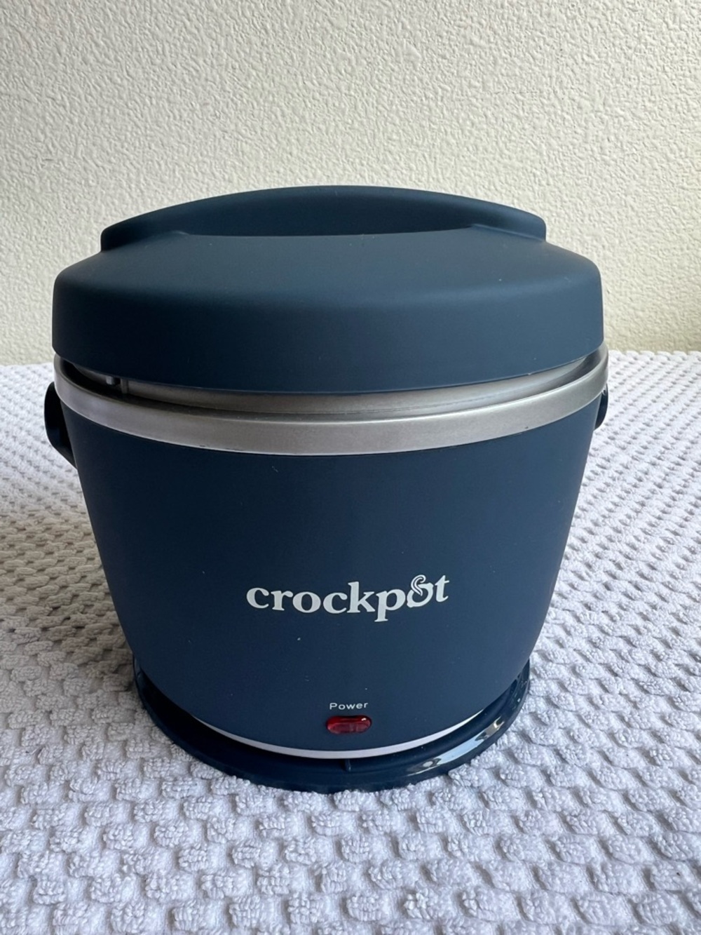 NWOT Cute Crockpot Portable Food Warmer